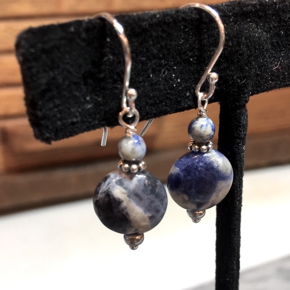 Sterling silver and Sodalite gemstone earrings - Picture 4 of 6